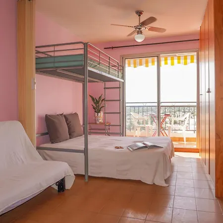 公寓 Sant Lluis Studio 艾姆布里亚布拉瓦